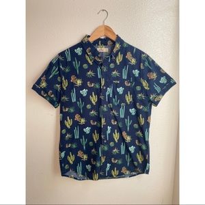 Hollister Mens Cactus Print Button Down 
